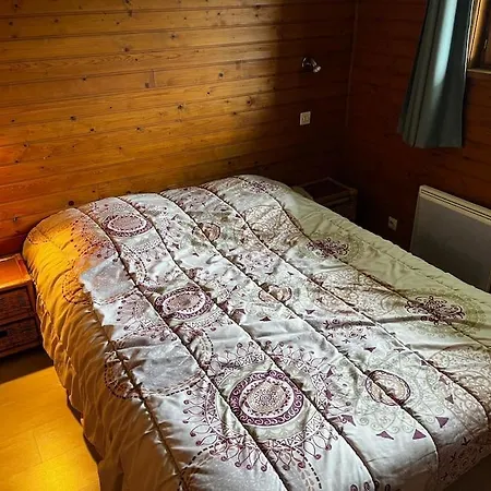 Le Petit Chalet Bellevue בקתה